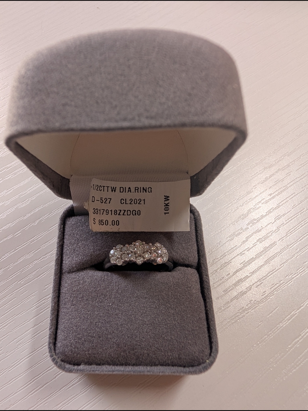10K White Gold Cluster Diamond Ring in Silver Tone